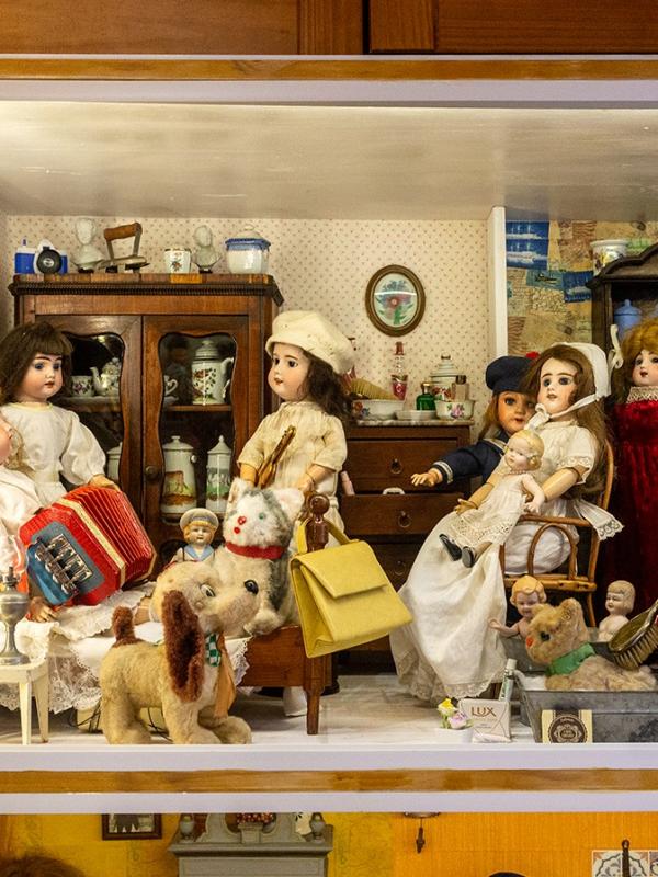 08 Poupées anciennes Marc Zommer photographies