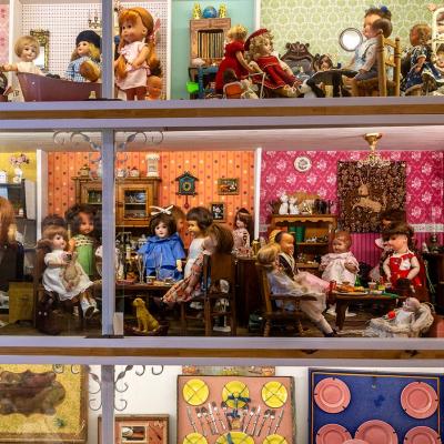 11 Poupées anciennes Marc Zommer photographies