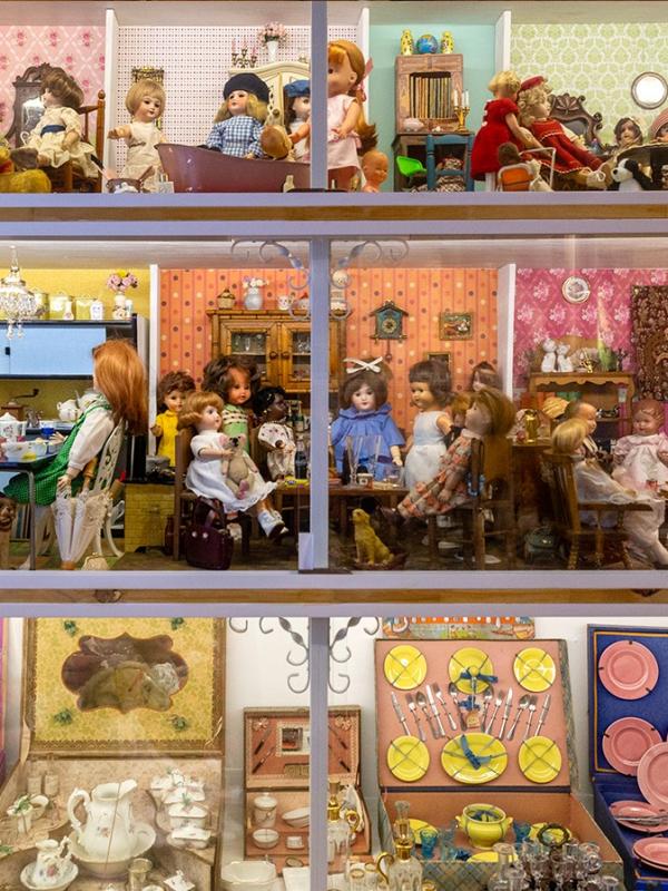 13 Poupées anciennes Marc Zommer photographies