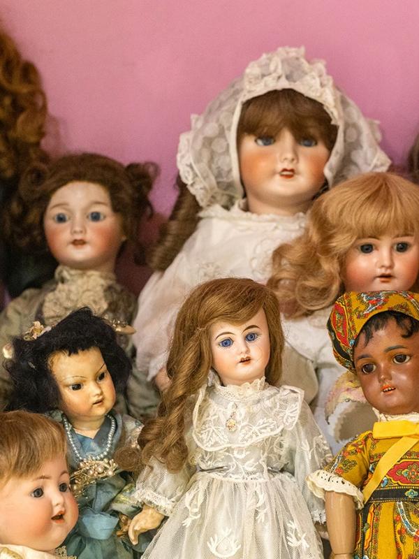 19 Poupées anciennes Marc Zommer photographies