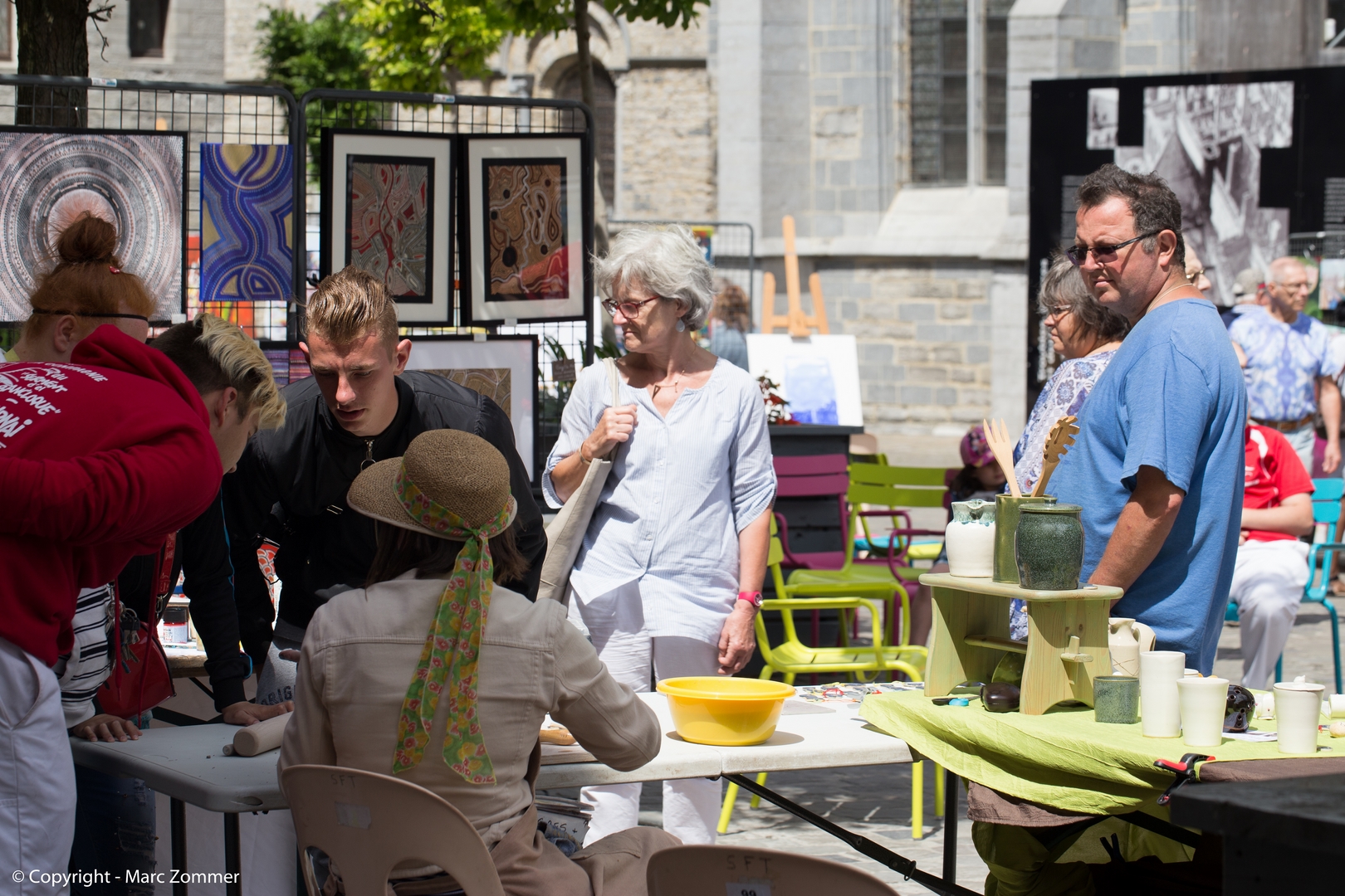 Petiit montmartre tournai deux mains la terre marc zommer photographies 68 copier